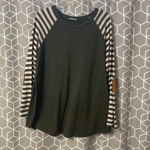 Long sleeve green stripes